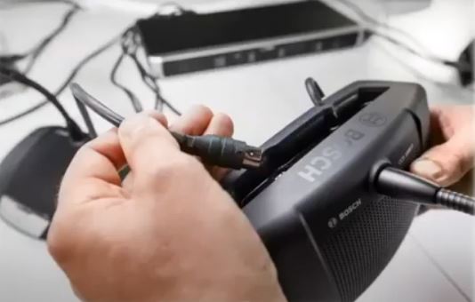Conference Solution - Plug and Play