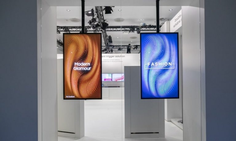 Digital Signage