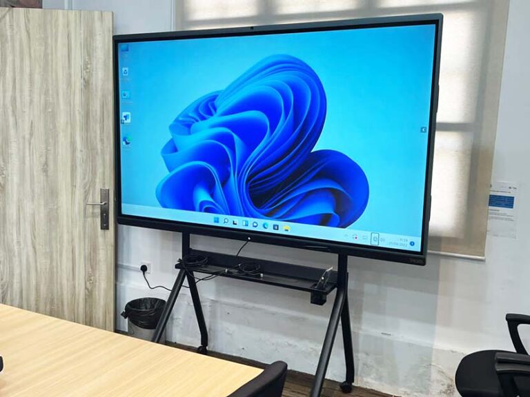Interactive Smartboard at GSPARX Sdn Bhd