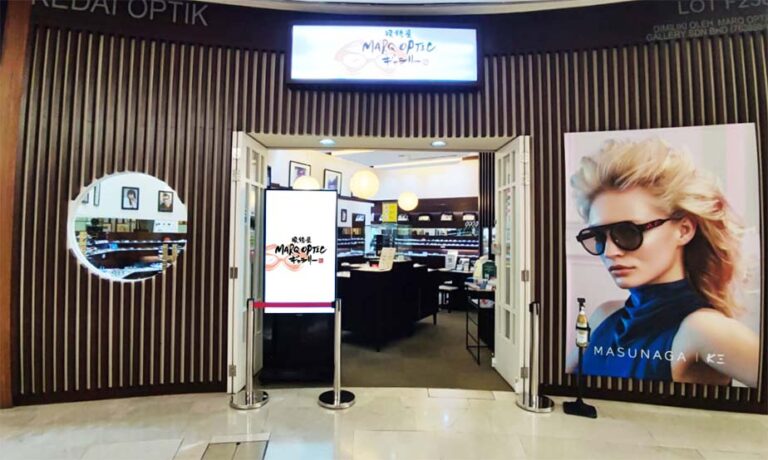 Digital Standee at MARQ Optic Gallery