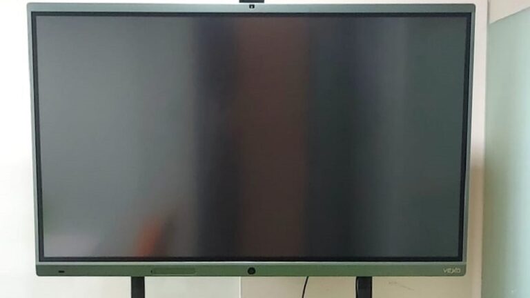 VEXO Smartboard at SAA