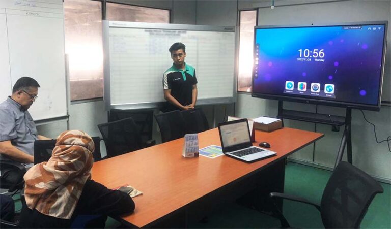 Smartboard at Kaizen Mould Technology