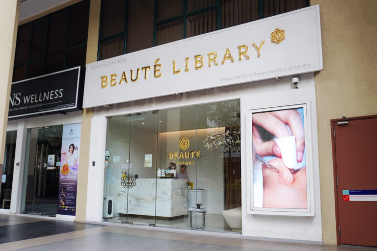 Outdoor LED Screen at Beaute Library Mid Valley KL