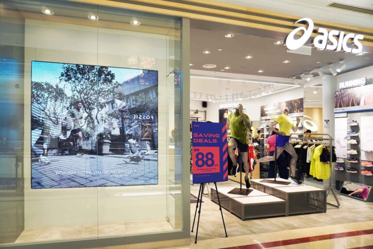 Indoor LED Screen at ASICS Suria KLCC