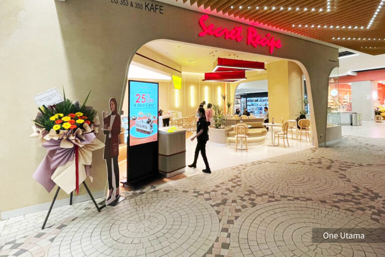VEXO Digital Kiosk / Standee at Secret Recipe
