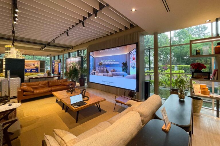 Indoor LED Screen at Desa Parkcity Show Gallery