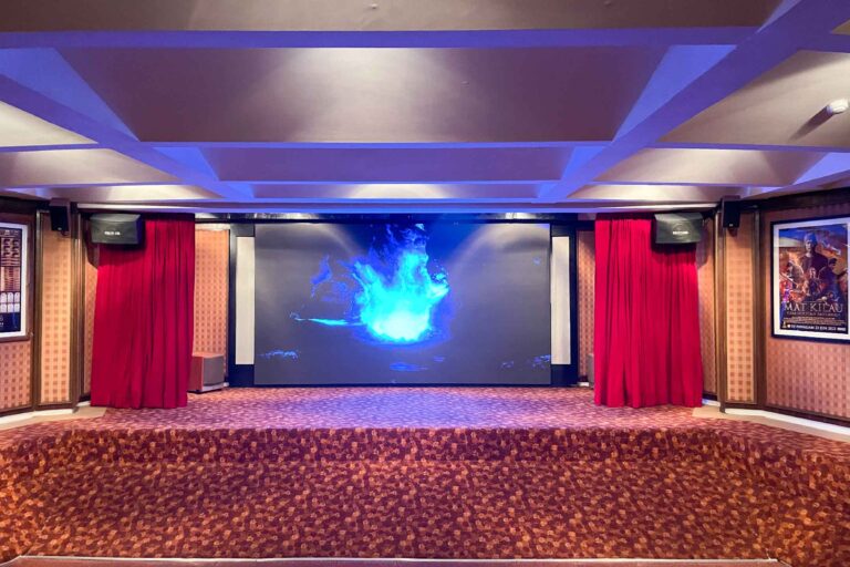 Indoor LED Screen at Bilik Pawagam, Istana Bukit Kayangan
