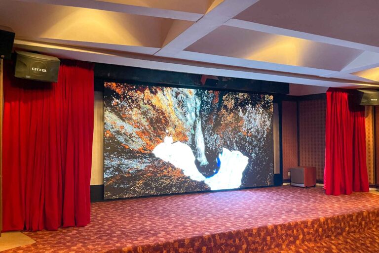 Indoor LED Screen at Bilik Pawagam, Istana Bukit Kayangan