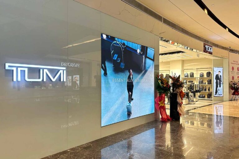 Indoor LED Screen at TUMI, Pavilion Damansara Heights