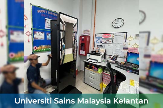 VEXO Digital Kiosk / Standee at Universiti Sains Malaysia Kelantan