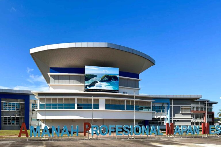 Outdoor LED Screen at Akademi Maritim Sultan Ahmad Shah