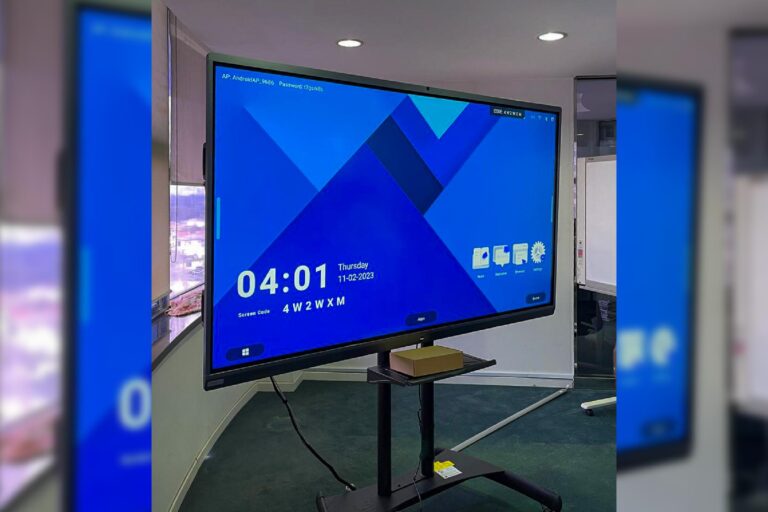 VEXO Smart Interactive Panel at Duta Marine Sdn Bhd