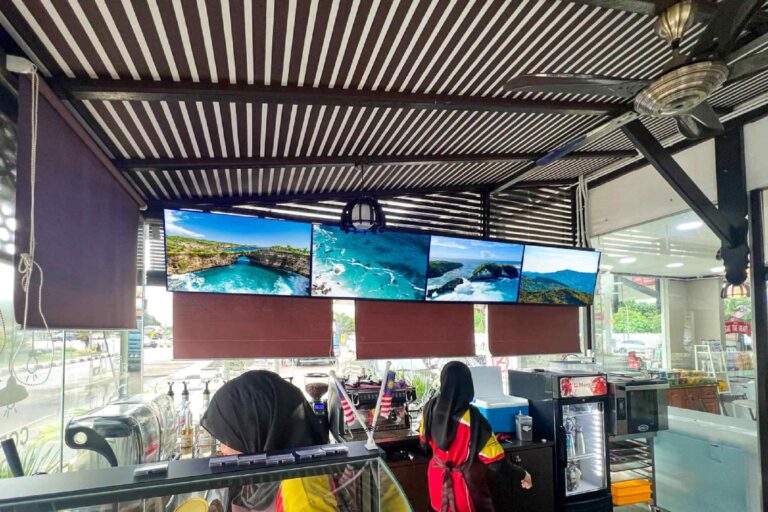 VEXO Digital Kiosk / Smart Digital Signage at Pelantar Timur Enterprise