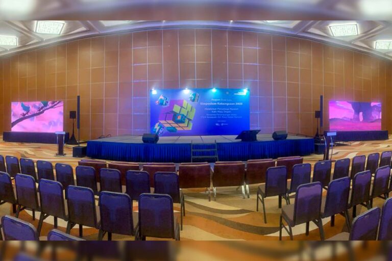 Event / Rental LED Screen at Program Duta Guru National Symposium 2023, Movenpick Hotel And Convention Centre KLIA