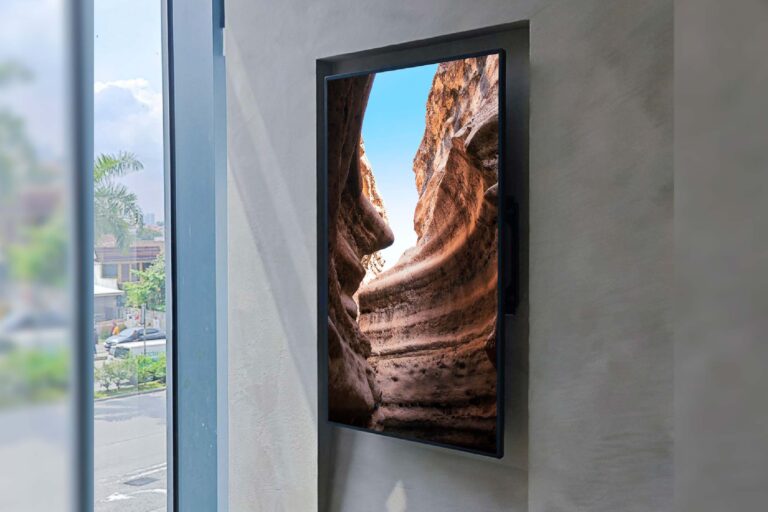 VEXO Digital Kiosk / Smart Digital Signage at V Circle, Symphony Tower