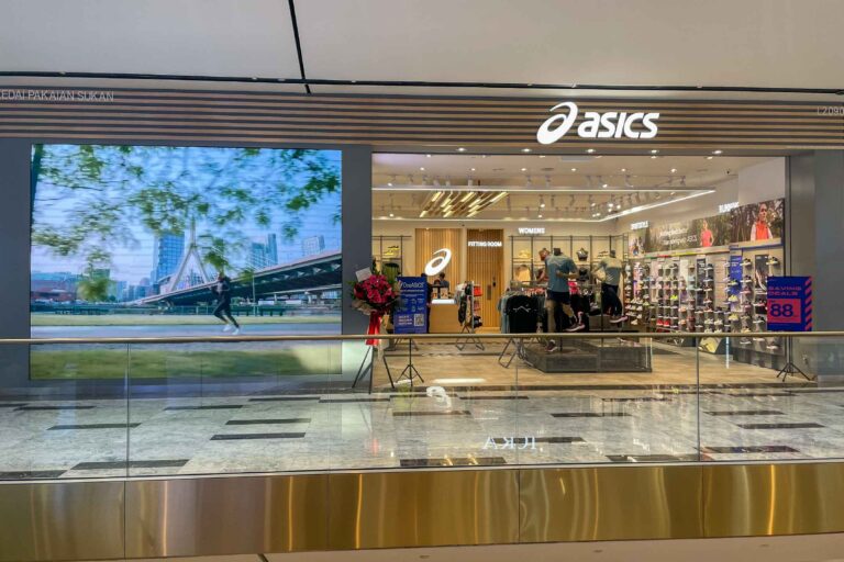 Indoor LED Screen at Asics, The Exchange TRX
