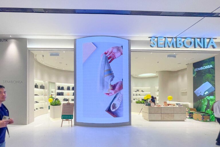 Flexible LED Screen at Sembonia, The Exchange TRX