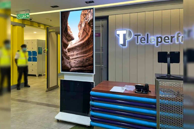 VEXO Rotatable Digital Kiosk at Teleperformance Malaysia, Petaling Jaya and Penang