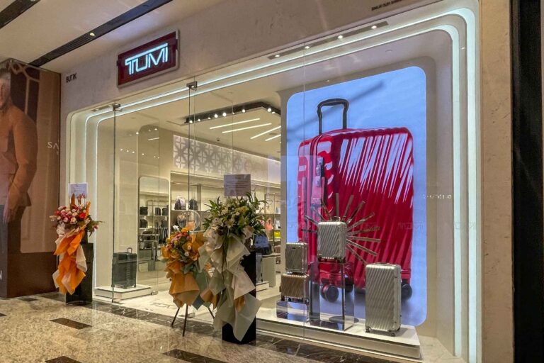 Indoor LED Screen at Tumi, The Exchange TRX