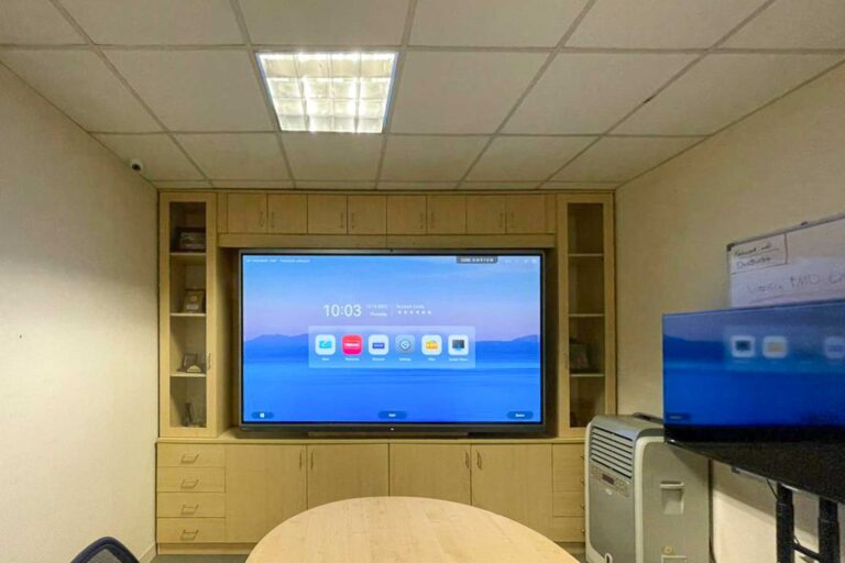 VEXO Smart Interactive Panel at Jabatan Perkhidmatan Veterinar