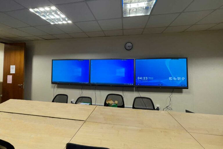 VEXO Smart Interactive Panel at Jabatan Perkhidmatan Veterinar