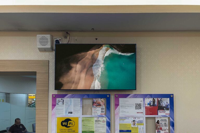 VEXO Digital Kiosk / Smart Digital Signage at KPJ Klang Specialist Hospital