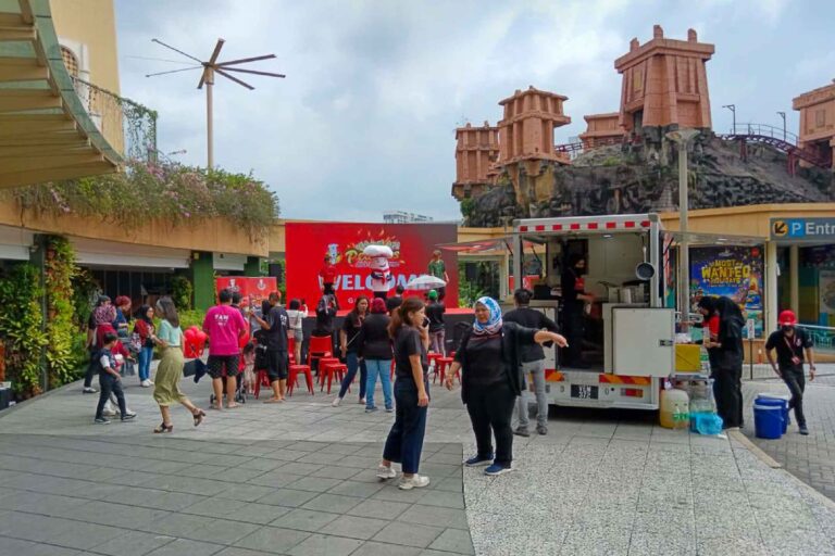 Event / Rental LED Screen at MyeonDong Topokki PEDASSS Chick-Yun Challenge, Sunway Pyramid