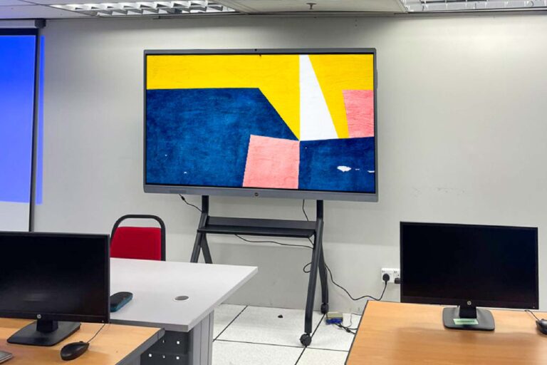 VEXO Smart Interactive Panel at Universiti Poly-Tech Malaysia (UPTM)