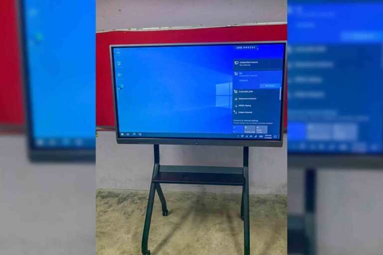 VEXO Smart Interactive Panel at Maktab Rendah Sains MARA Taiping