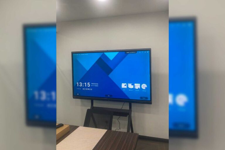 VEXO Smart Interactive Panel at M Team Industries Sdn Bhd