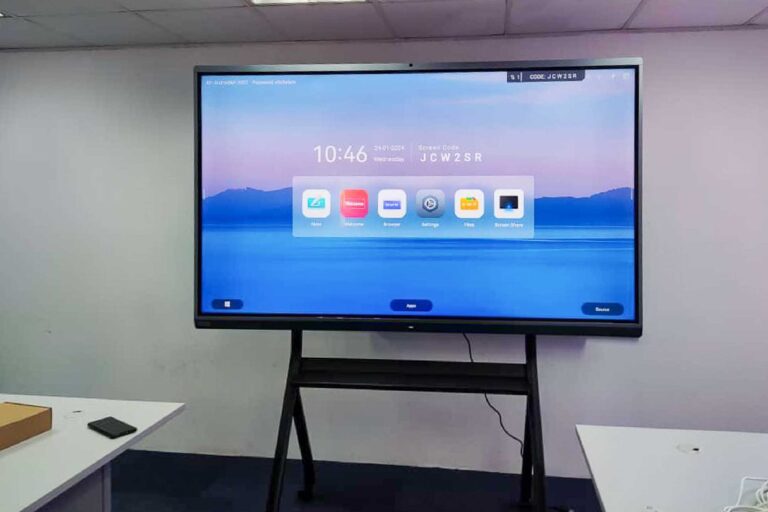 VEXO Smart Interactive Panel at Pakar Scieno TW Sdn Bhd