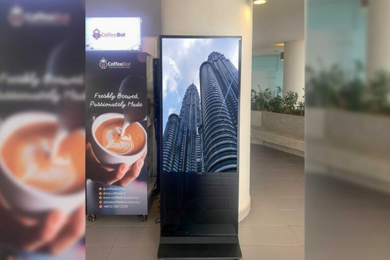 VEXO Digital Kiosk / Standee at UOW Malaysia KDU Penang University College