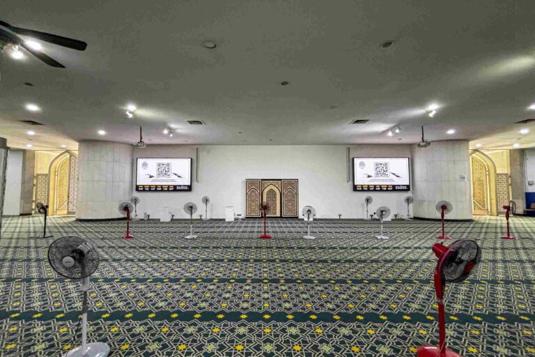 Indoor LED Screen at Masjid Sultan Salahuddin Abdul Aziz Shah