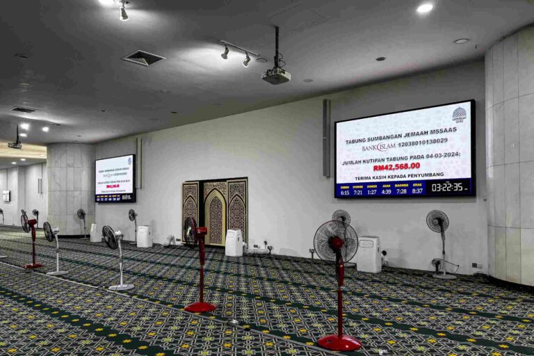 Indoor LED Screen at Masjid Sultan Salahuddin Abdul Aziz Shah