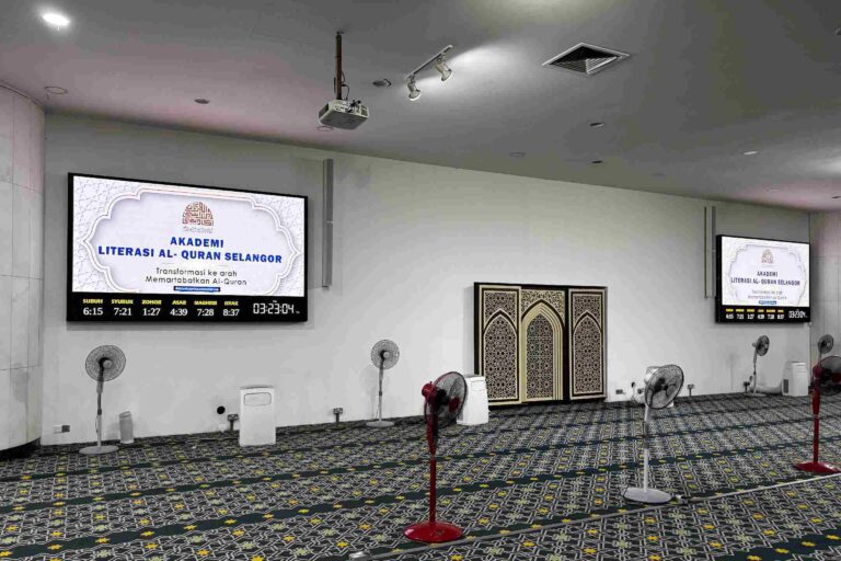 Indoor LED Screen at Masjid Sultan Salahuddin Abdul Aziz Shah