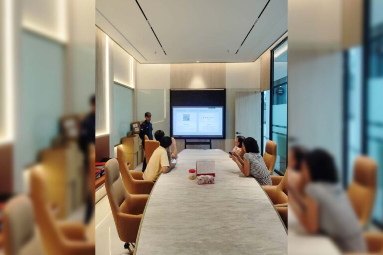 VEXO Smart Interactive Panel at Nutra Lipids (M) Sdn Bhd