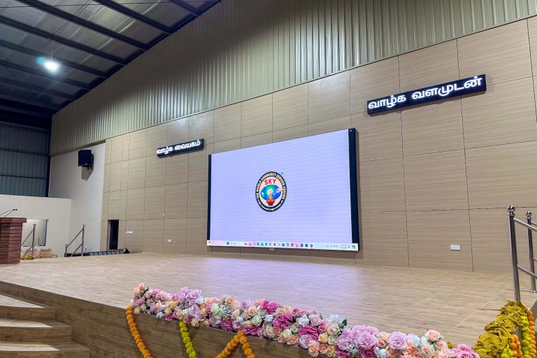 Indoor LED Screen at Lacoste at Dewan Serbaguna Vethathiri