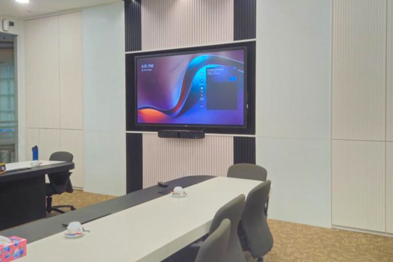 Dell Smart Interactive Panel and Poly x70 All-In-One Video Bar at UMW Toyota Motor Sdn Bhd