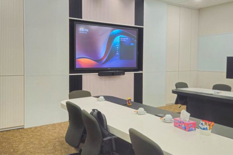 Dell Smart Interactive Panel and Poly x70 All-In-One Video Bar at UMW Toyota Motor Sdn Bhd