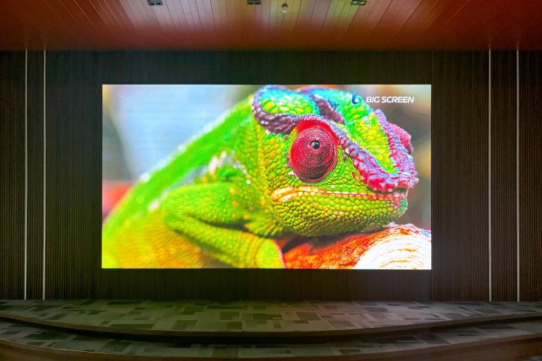 VANTA COB microLED Screen at Cell Agritech Sdn Bhd