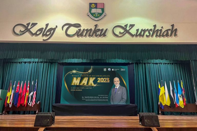 Event / Rental LED Screen for Kolej Tunku Kurshiah at Bandar Baru Enstek, Negeri Sembilan