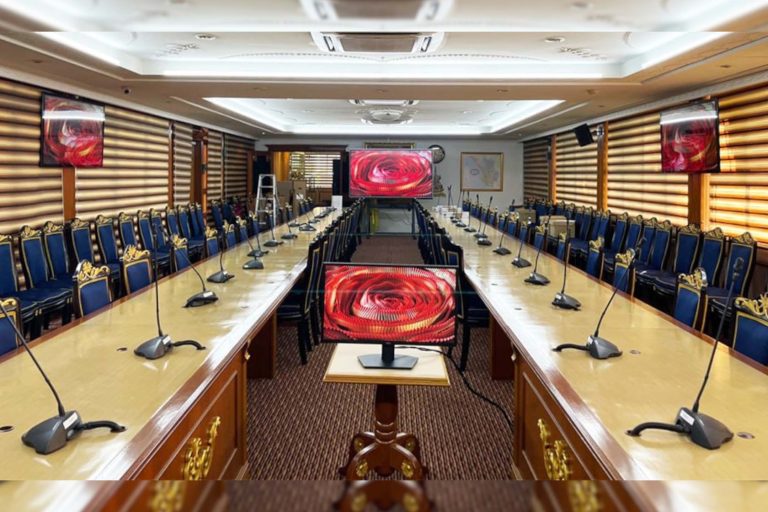 VEXO Digital Kiosk / Smart Digital Signage at Government Agency