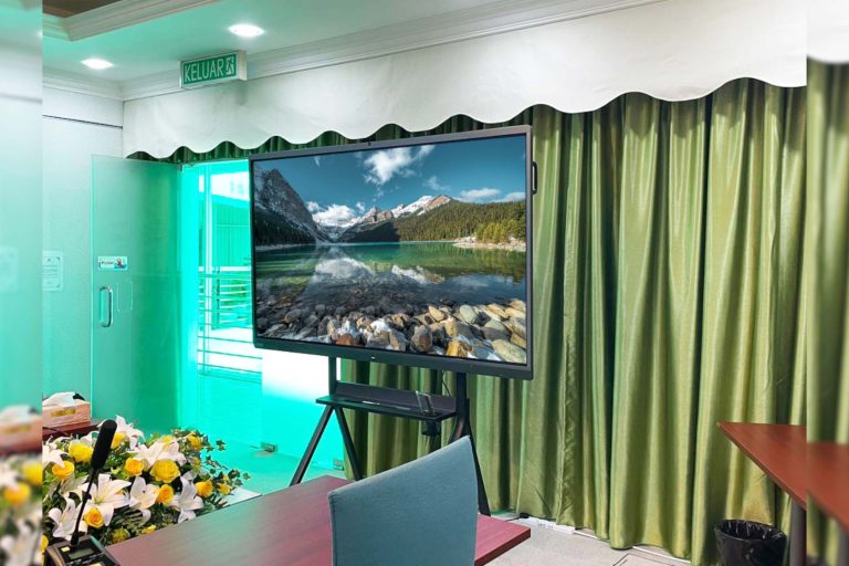 VEXO Smart Interactive Panel at Miri Port Authority