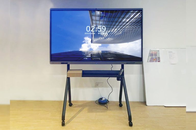 VEXO Smart Interactive Panel at One Maker Group Sdn Bhd