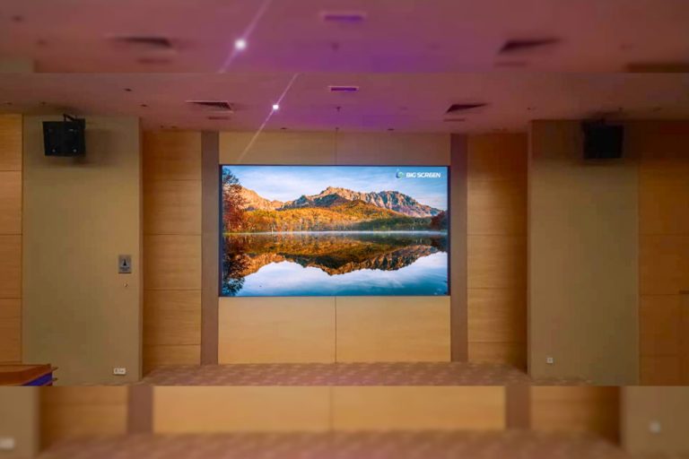 Indoor LED Screen for SEGi University
