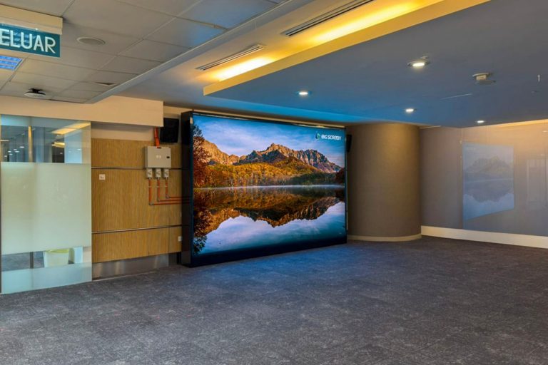 P2 Indoor LED Screens at the PETRONAS at KLCC