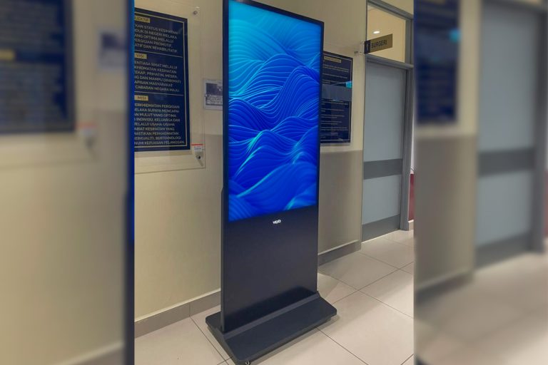 VEXO Smart Interactive Panel at the Batu Berendam Dental Clinic at Melaka