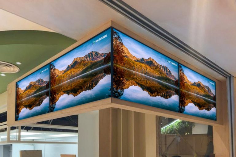 VEXO Digital Kiosk / Smart Digital Signage at Dandy Sunway Pyramid