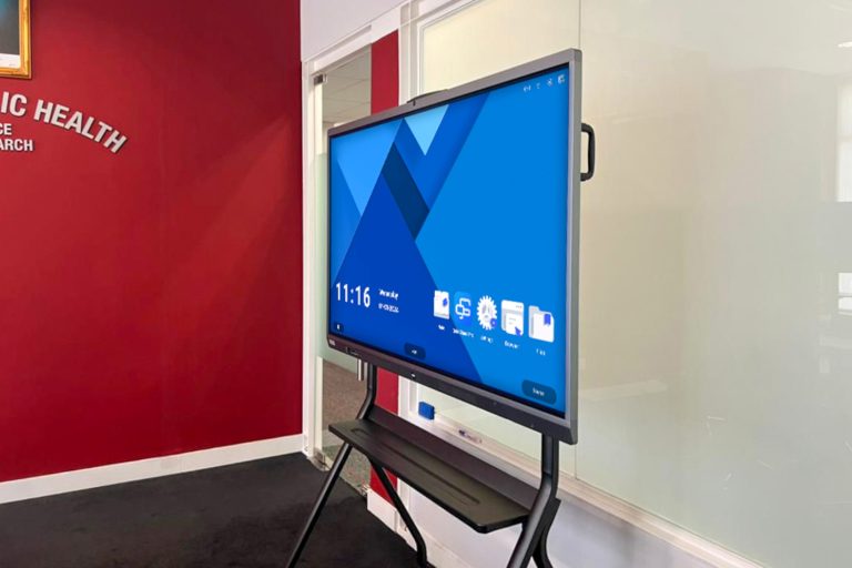 VEXO Smart Interactive Panel at Institute for Public Health (IKU)