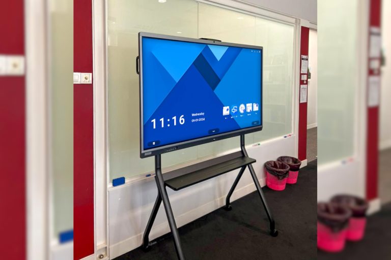 VEXO Smart Interactive Panel at Institute for Public Health (IKU)